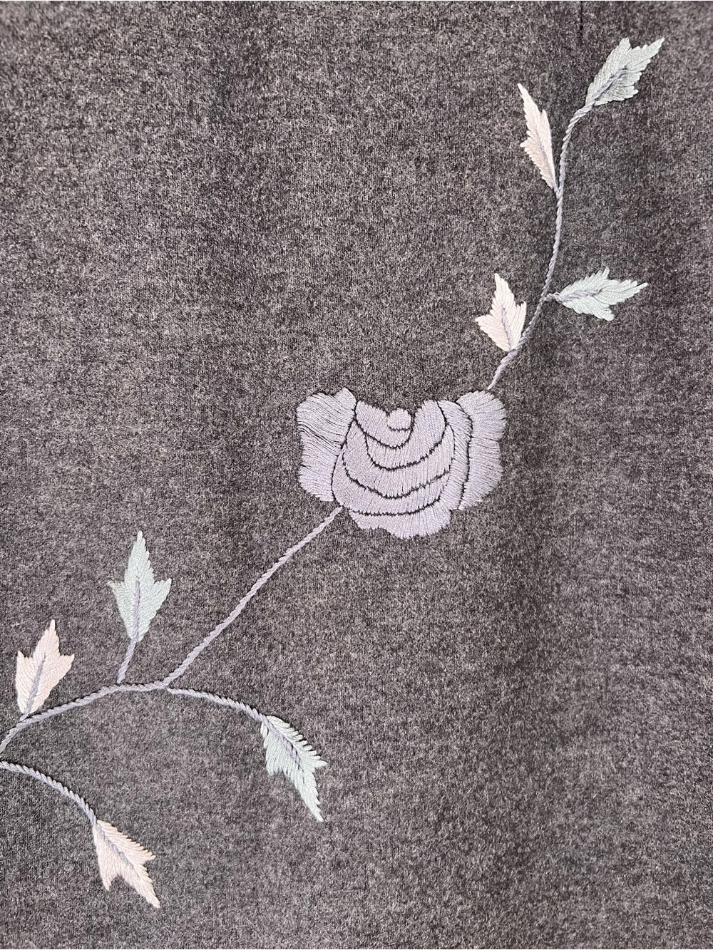 Vintage Dolce & Gabbana Charcoal Gray Midi Skirt with Floral Embroidery - Picture 6 of 7